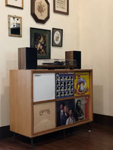 GADHOUSE Hampton Record Console ตู้โชว์แผ่นเสียง