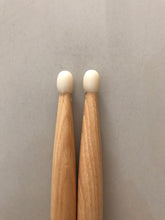 PROMARK TX2BN Hickory 2B Nylon Tip Drum Set Stick ไม้กลองชุดหัวไนลอน (Pre-order)